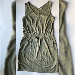 The North Face Aphrodite dress 🌱